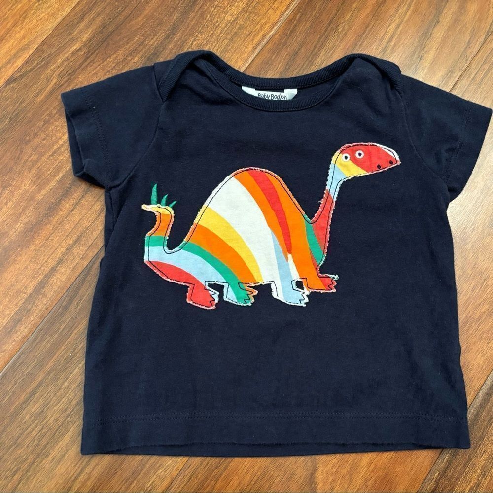 Baby Boden navy dinosaur appliqué short sleeve tee shirt